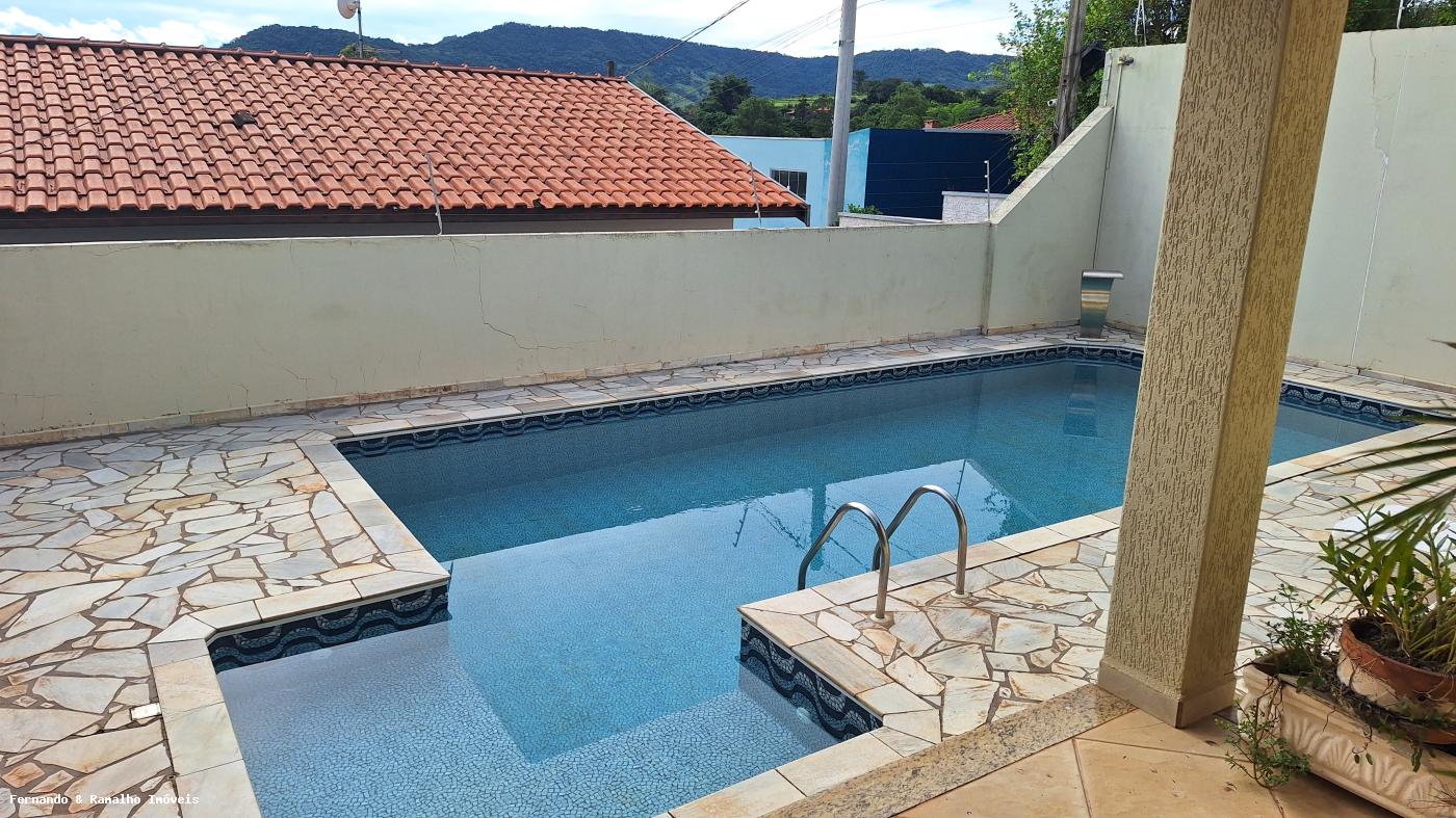 Casa à venda com 3 quartos, 450m² - Foto 34