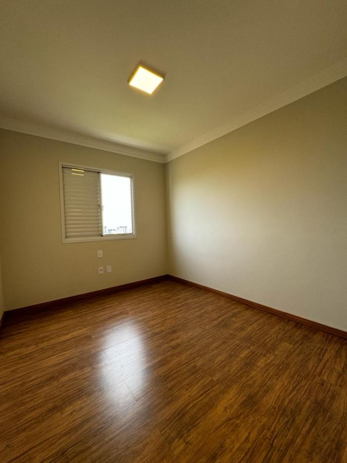 Apartamento à venda com 3 quartos, 90m² - Foto 10