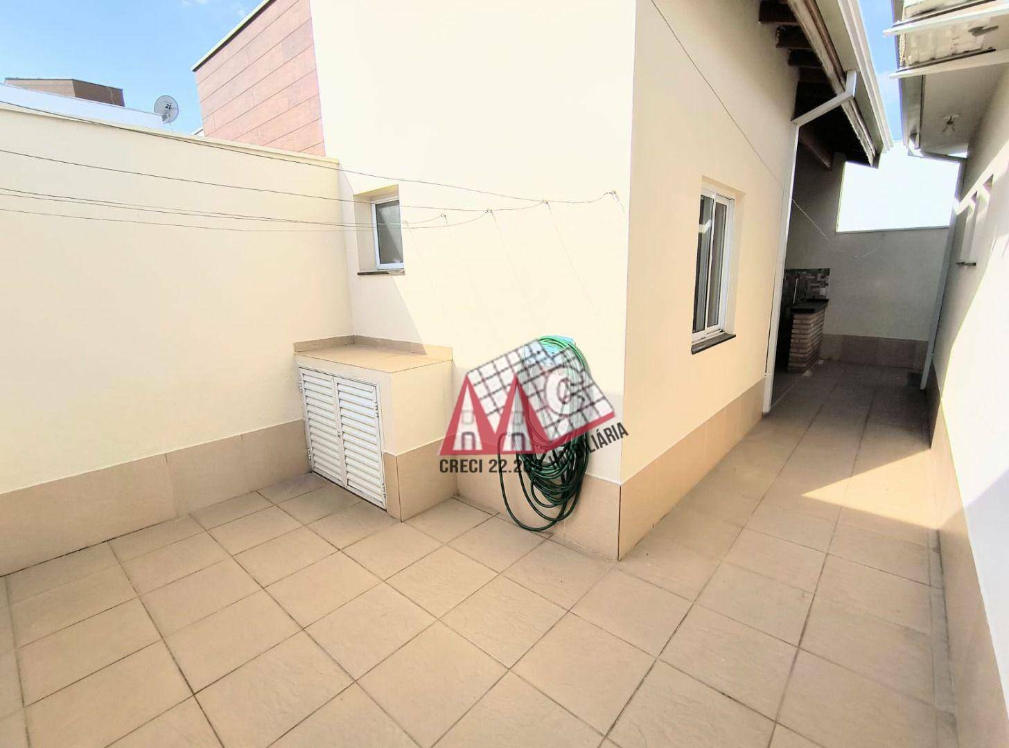 Casa para alugar com 3 quartos, 162m² - Foto 23