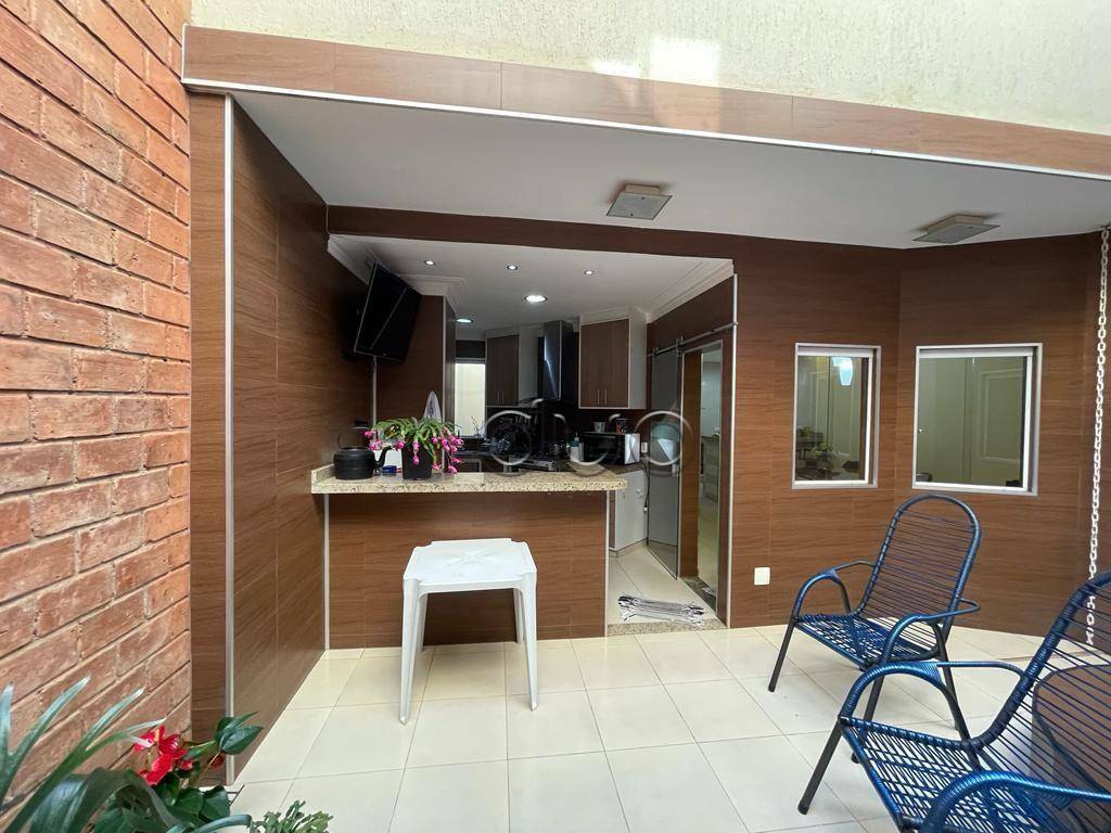 Casa à venda com 3 quartos, 180m² - Foto 29