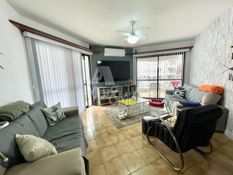 Apartamento à venda com 3 quartos, 159m² - Foto 5