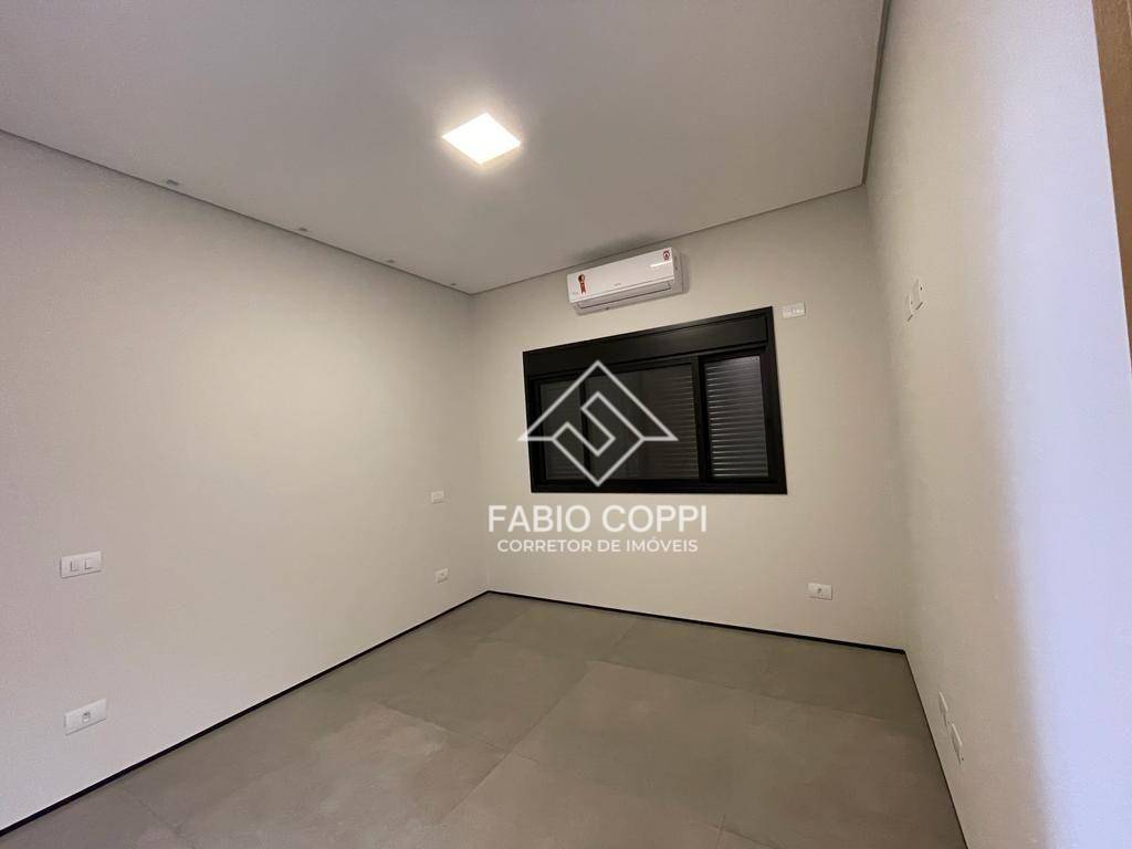 Casa de Condomínio à venda com 3 quartos, 205m² - Foto 20