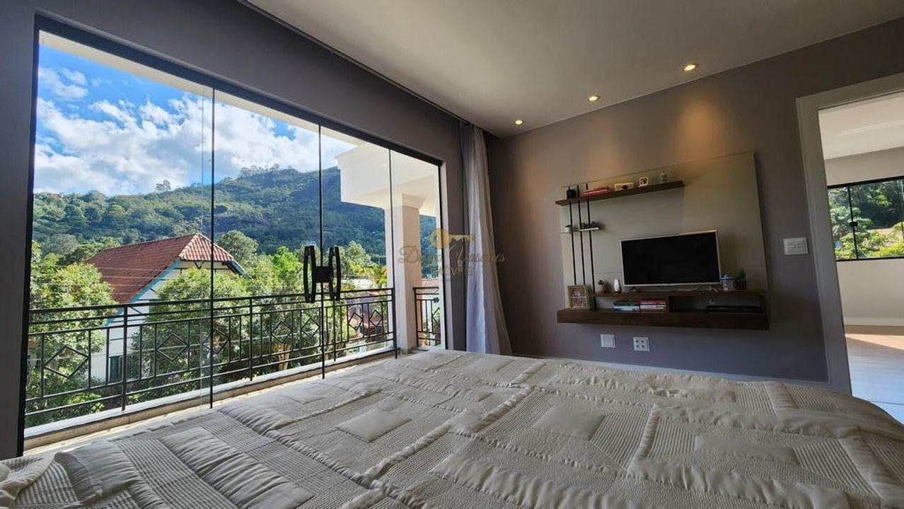 Casa de Condomínio à venda com 4 quartos, 260m² - Foto 25