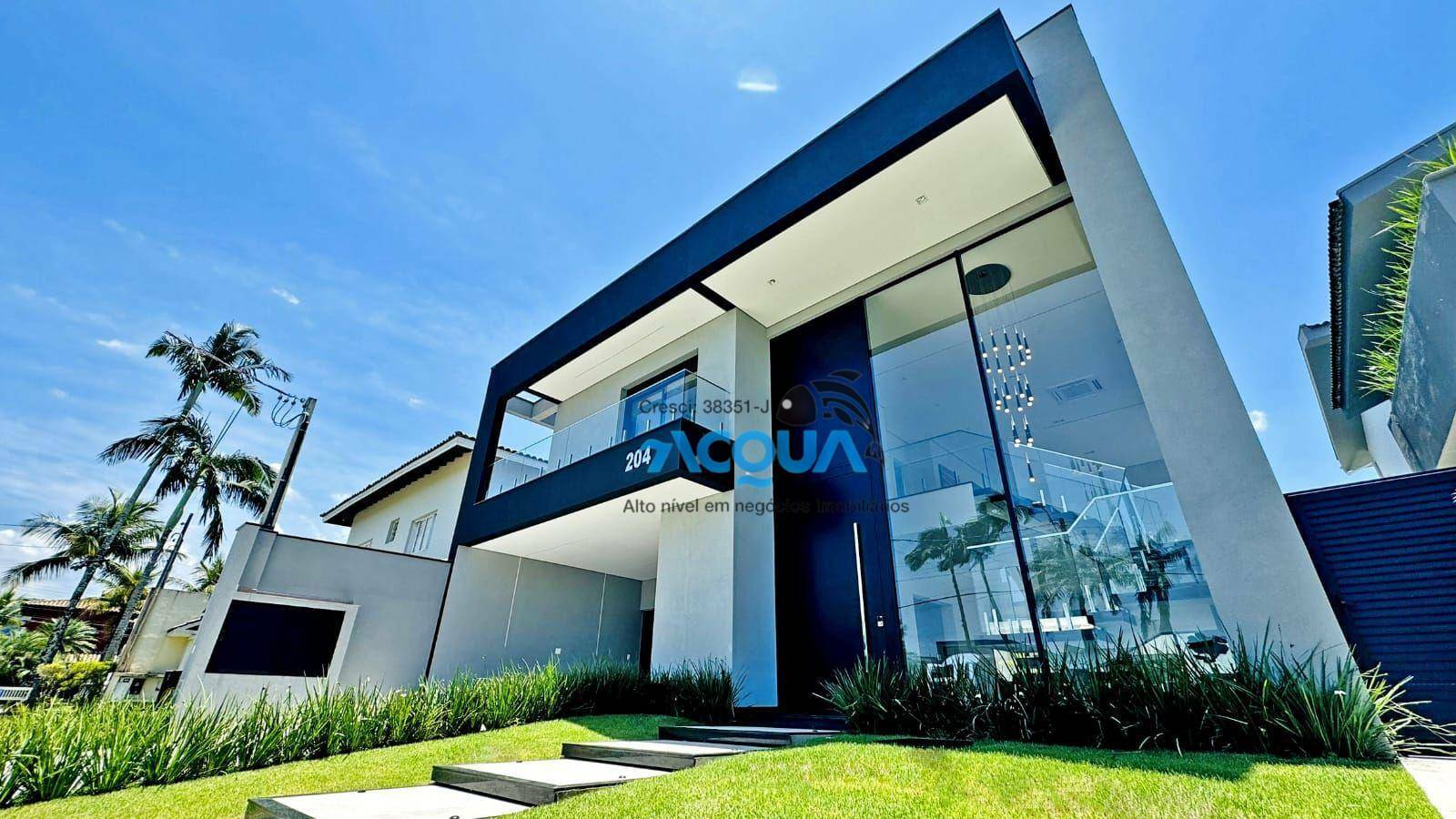 Casa de Condomínio à venda com 5 quartos, 490m² - Foto 4