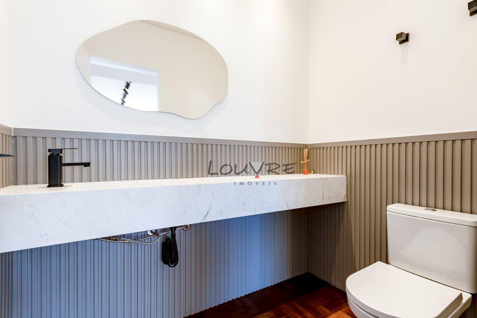 Apartamento à venda com 3 quartos, 212m² - Foto 17