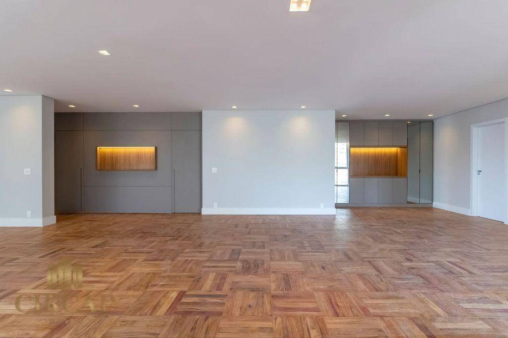 Apartamento à venda com 3 quartos, 248m² - Foto 4