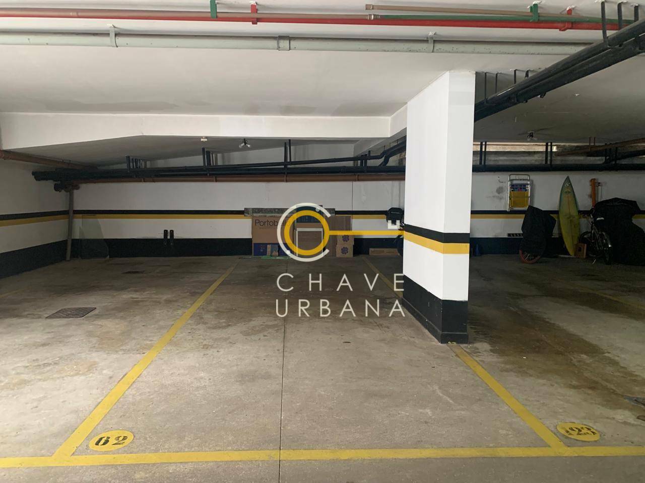 Apartamento à venda com 3 quartos, 159m² - Foto 20