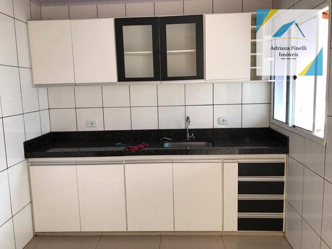 Casa à venda com 2 quartos, 90m² - Foto 8