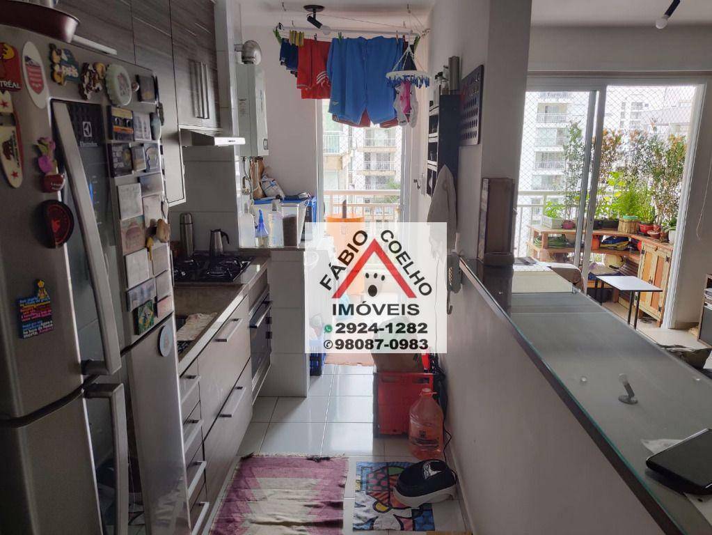 Apartamento à venda com 2 quartos, 62m² - Foto 5