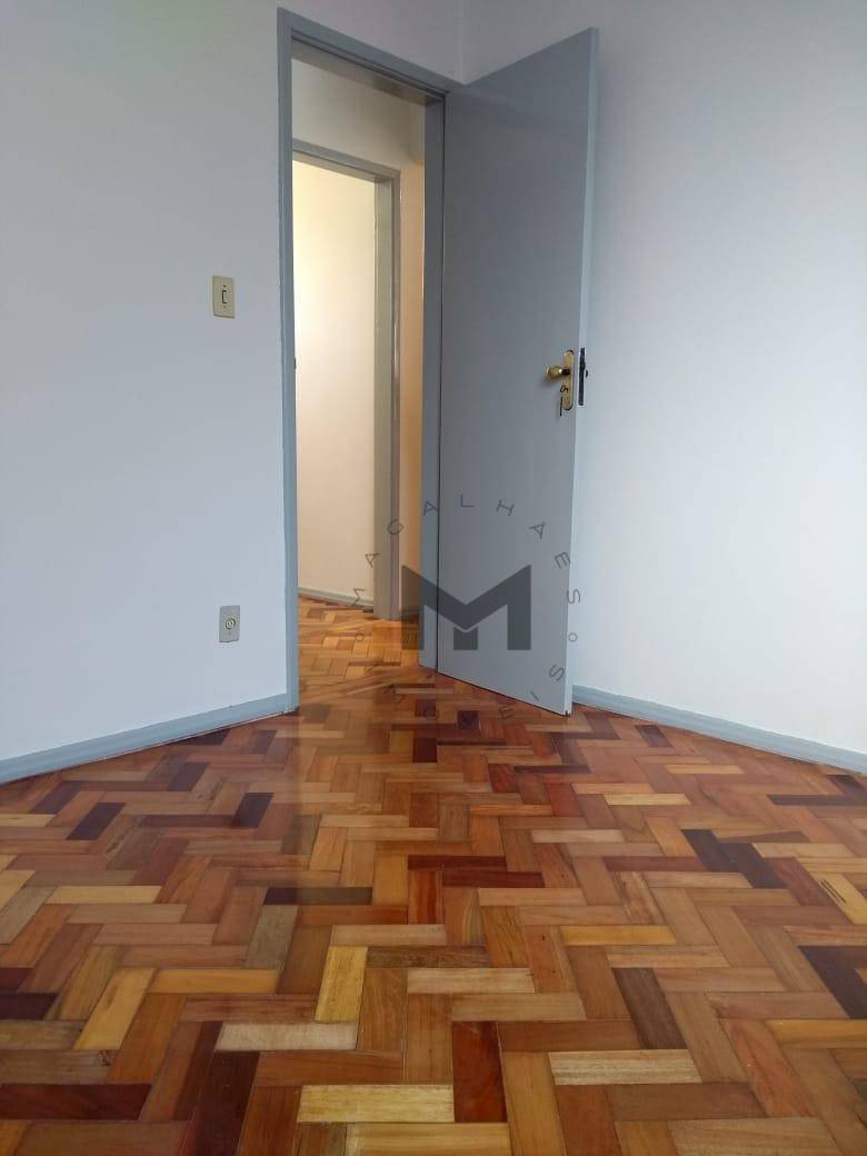 Apartamento à venda com 3 quartos, 60m² - Foto 12