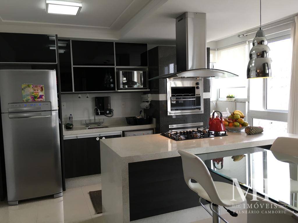 Apartamento à venda com 3 quartos, 120m² - Foto 10