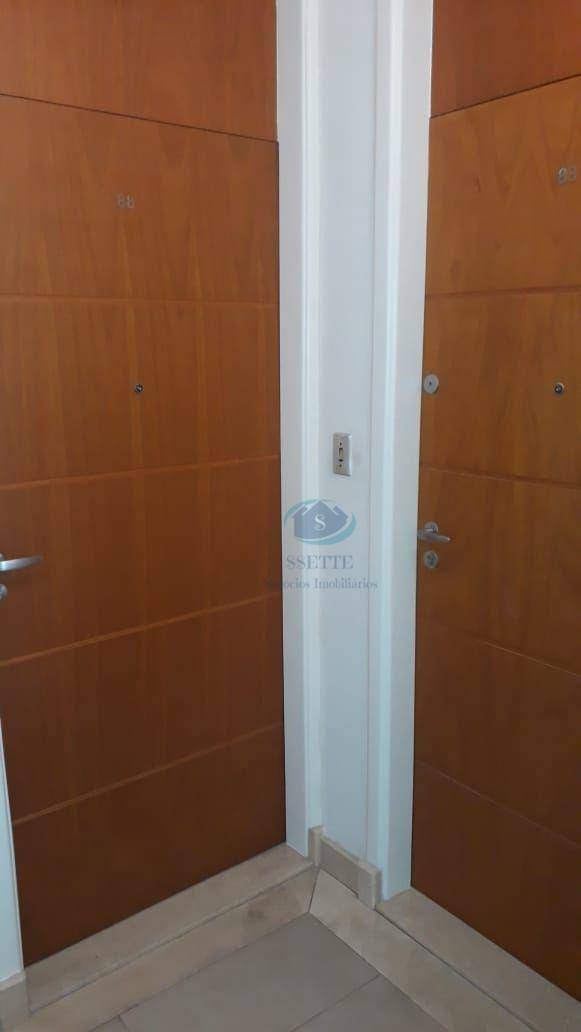 Apartamento para alugar com 2 quartos, 100m² - Foto 4