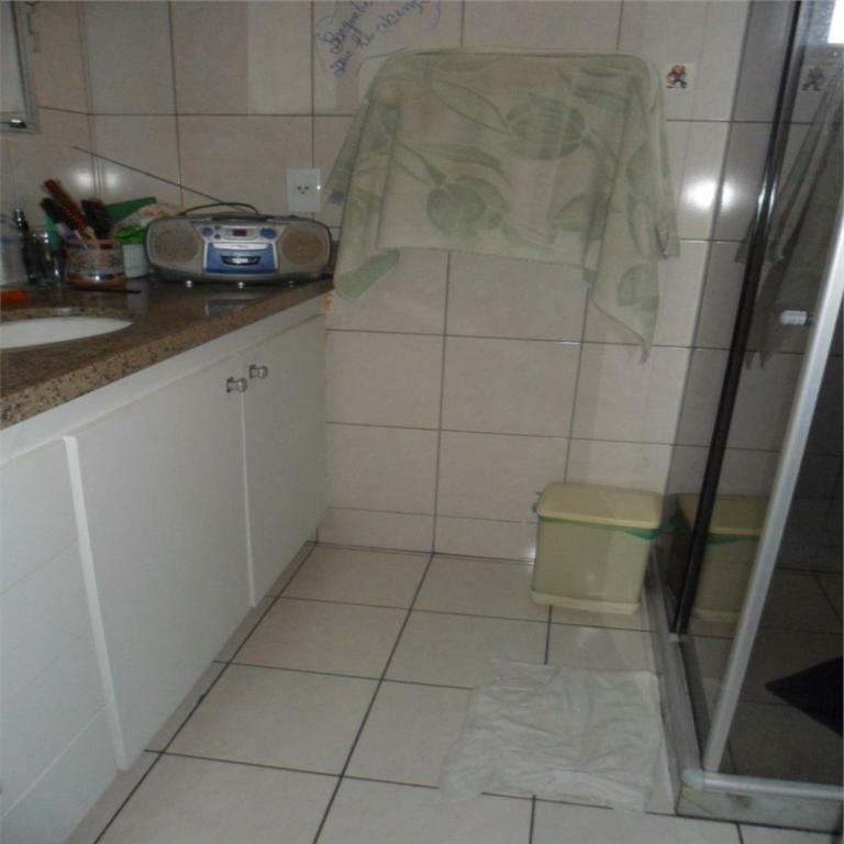 Apartamento à venda com 3 quartos, 120m² - Foto 14