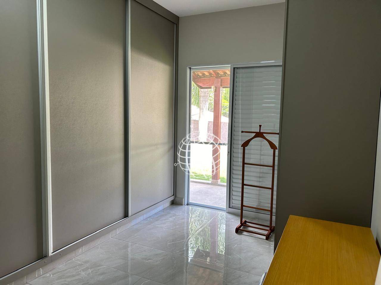 Casa à venda com 3 quartos, 309m² - Foto 24