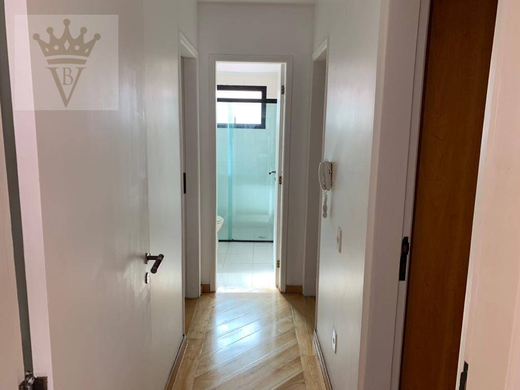 Apartamento para alugar com 3 quartos, 126m² - Foto 3