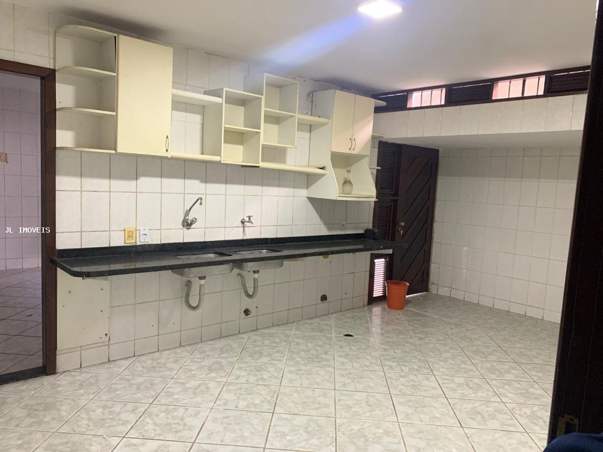 Casa para alugar com 4 quartos, 600m² - Foto 18