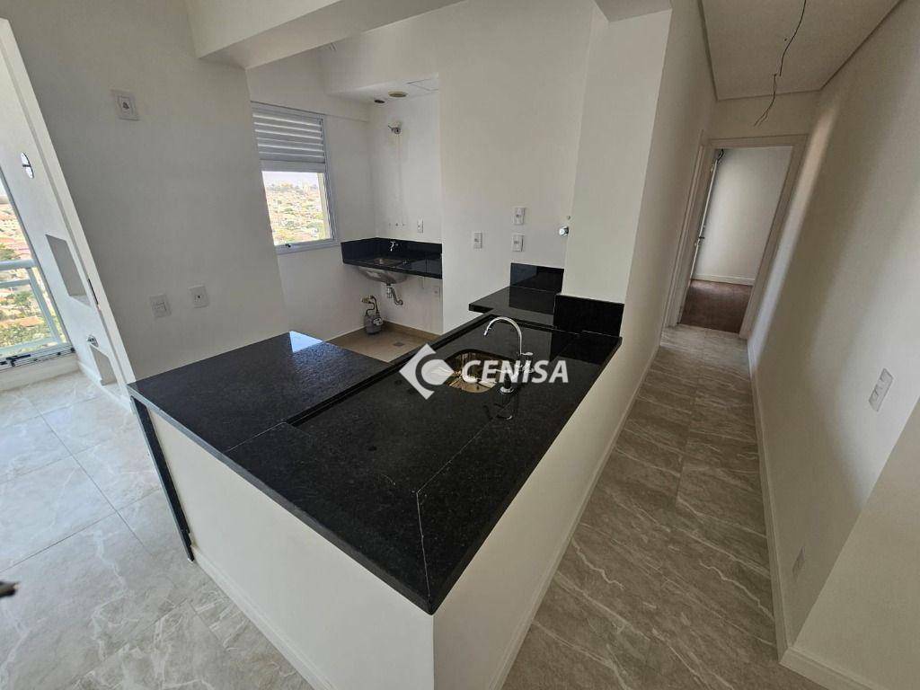 Apartamento à venda com 2 quartos, 82m² - Foto 9