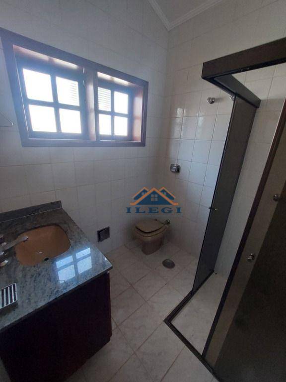 Casa de Condomínio à venda com 4 quartos, 450m² - Foto 38