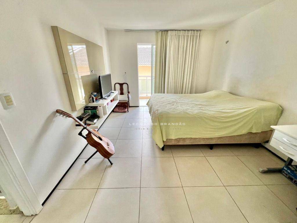 Casa de Condomínio à venda com 4 quartos, 165m² - Foto 25