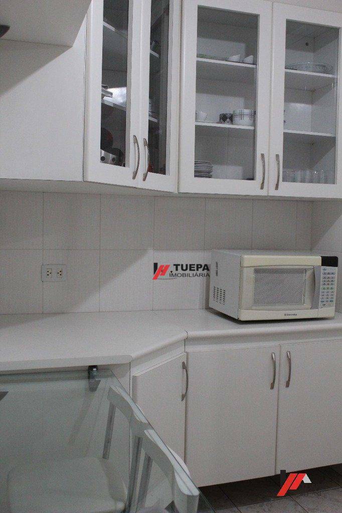 Apartamento à venda com 2 quartos, 80m² - Foto 17