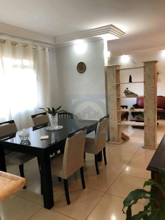 Apartamento à venda com 4 quartos, 150m² - Foto 9