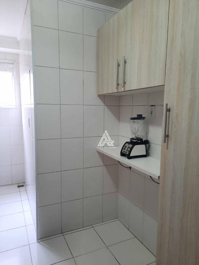 Apartamento à venda com 2 quartos, 50m² - Foto 2