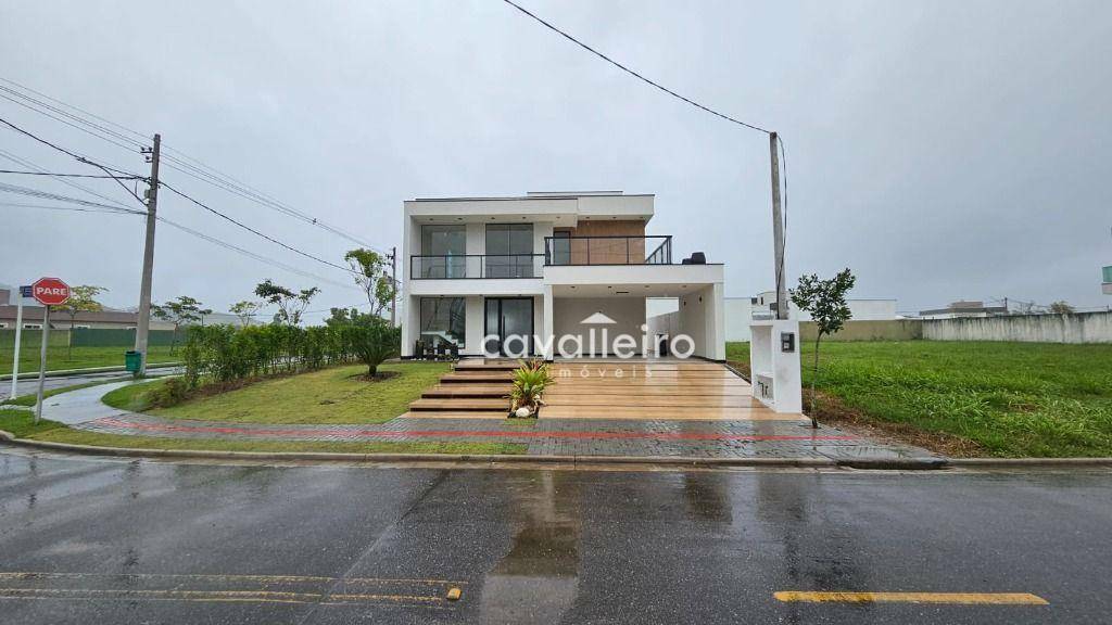 Casa de Condomínio à venda com 3 quartos, 220m² - Foto 1