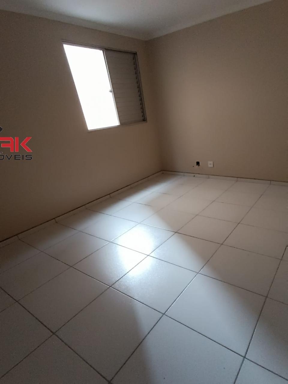 Apartamento para alugar com 2 quartos, 80m² - Foto 9