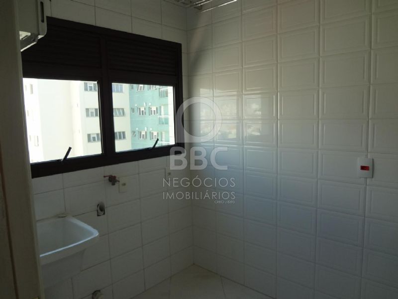 Apartamento à venda com 3 quartos, 125m² - Foto 12