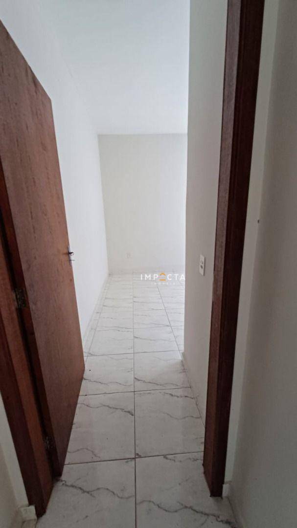 Apartamento à venda com 2 quartos, 70m² - Foto 14