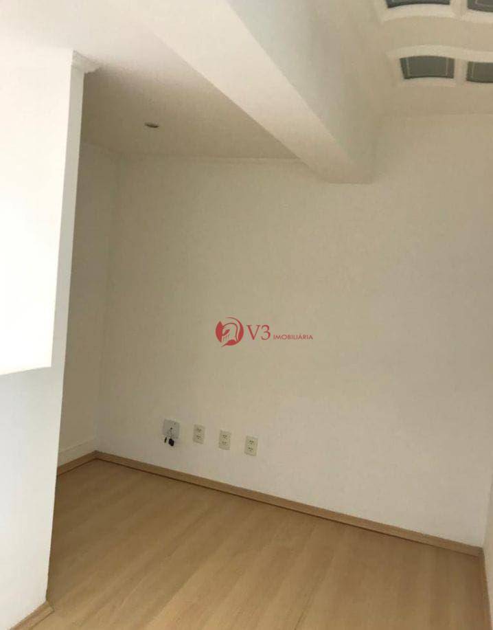 Apartamento à venda com 2 quartos, 70m² - Foto 9