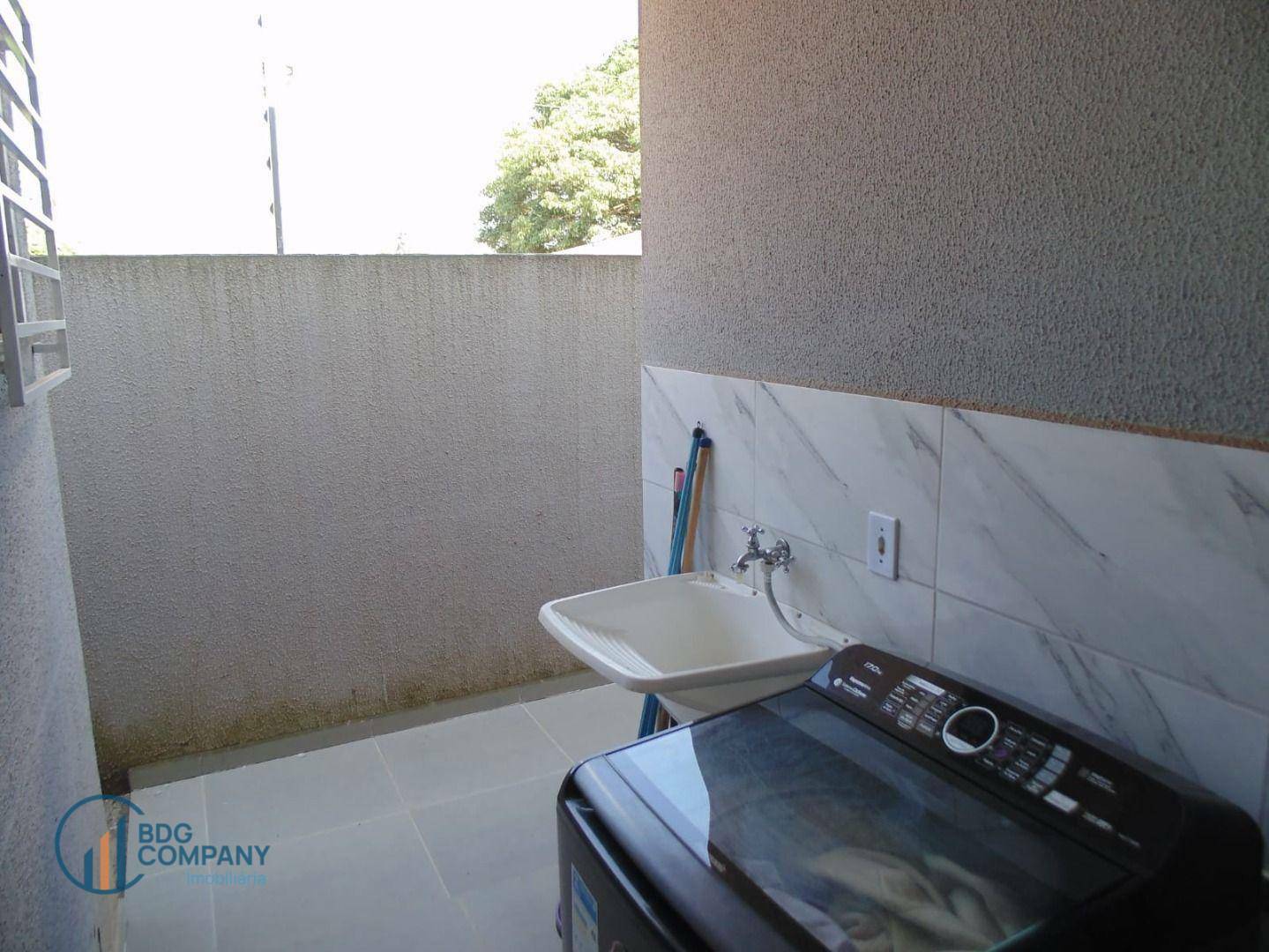 Casa à venda com 3 quartos, 60m² - Foto 13