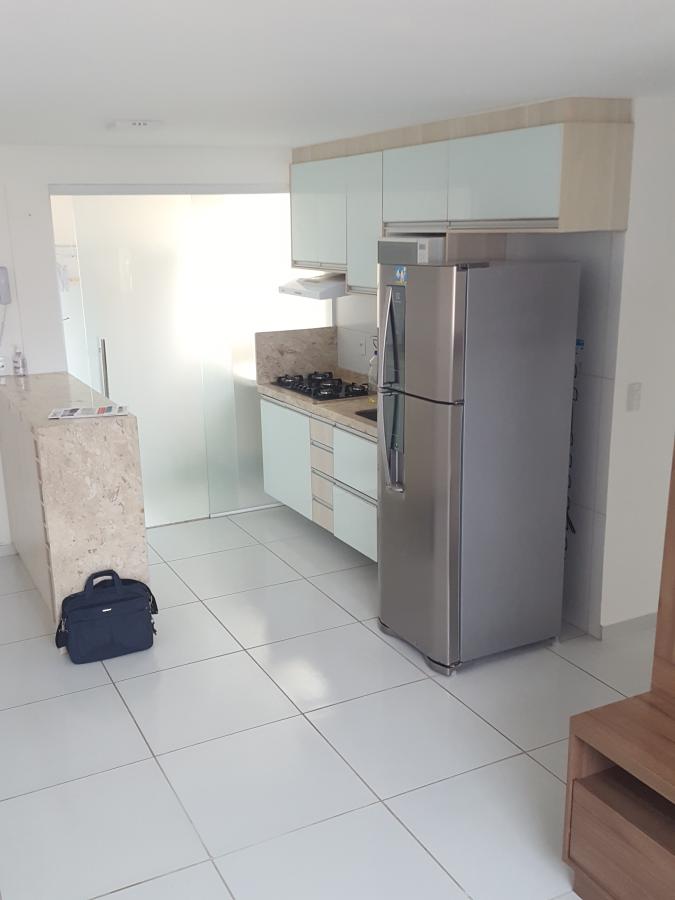 Apartamento para alugar com 2 quartos, 75m² - Foto 20