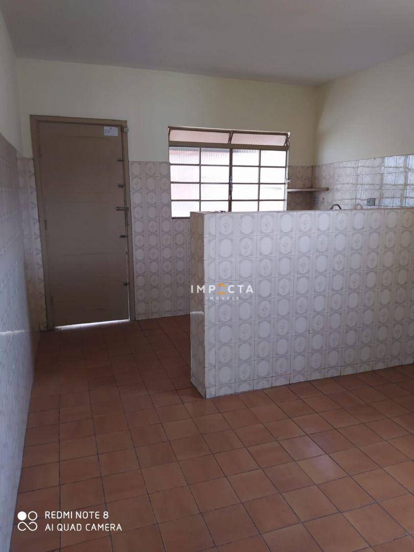 Casa à venda com 2 quartos, 108m² - Foto 12