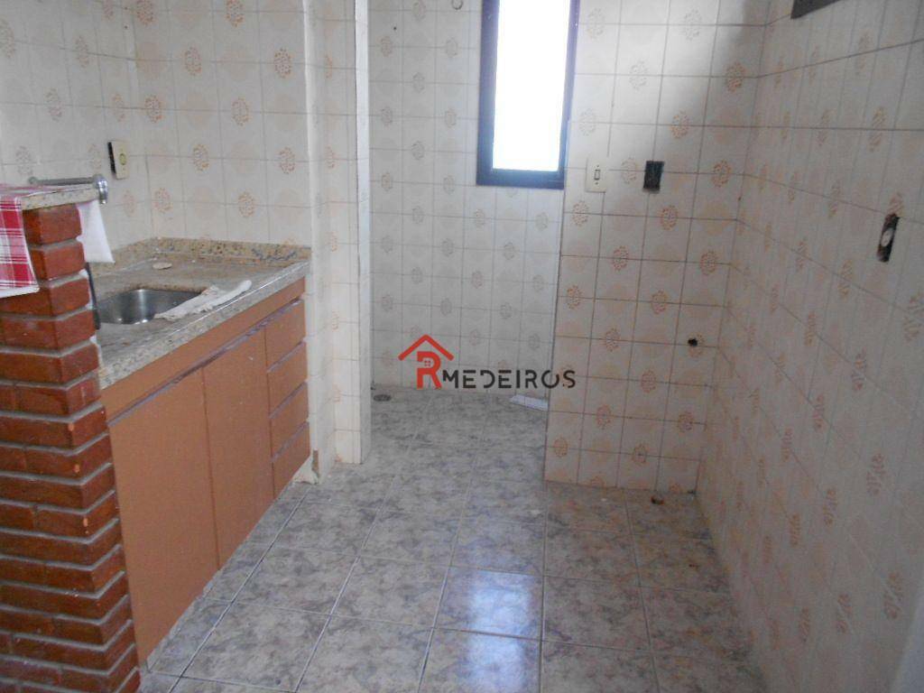 Apartamento à venda com 1 quarto, 45m² - Foto 10