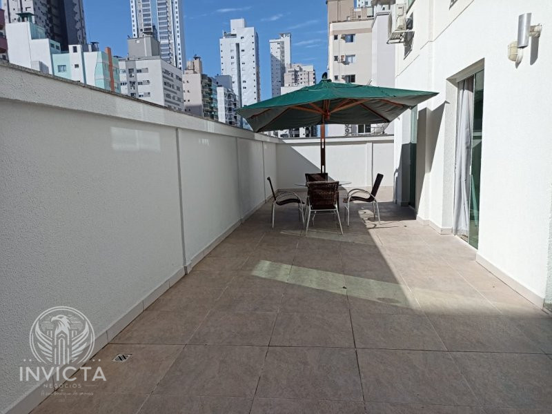 Apartamento à venda com 3 quartos, 110m² - Foto 21