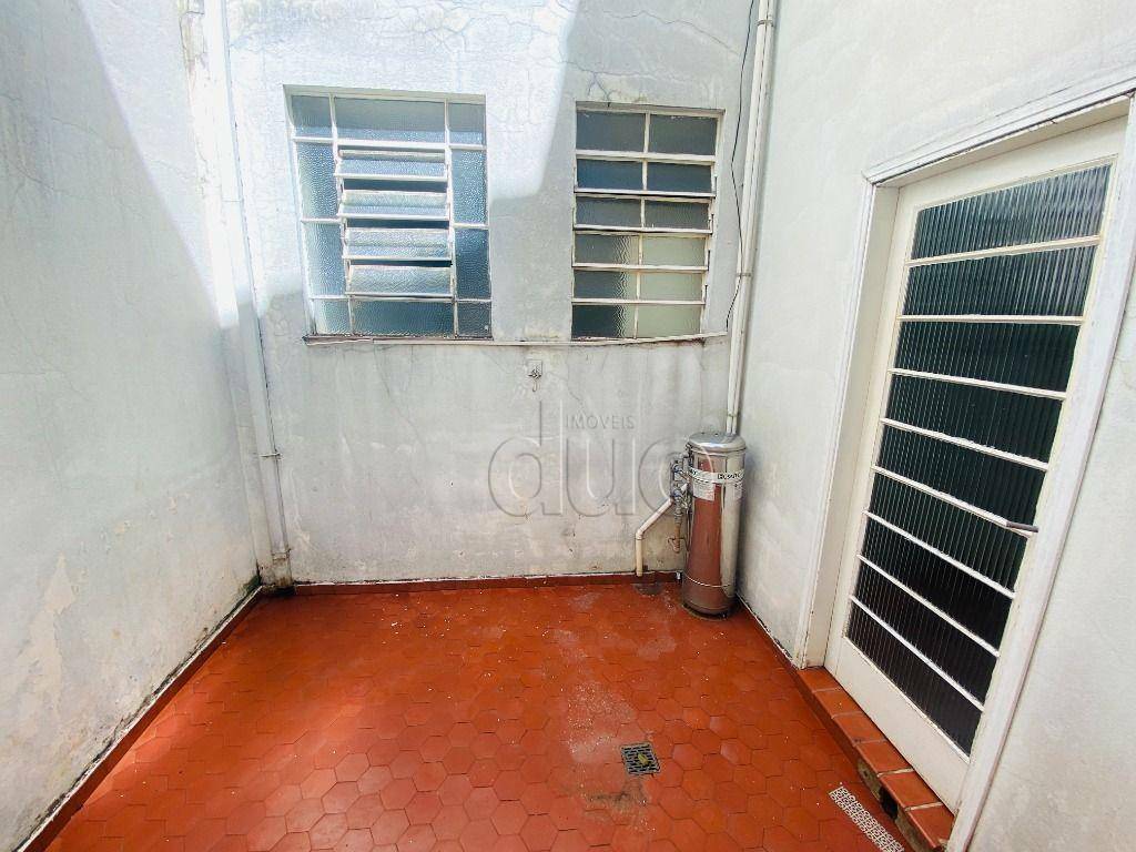 Casa à venda com 3 quartos, 240m² - Foto 12