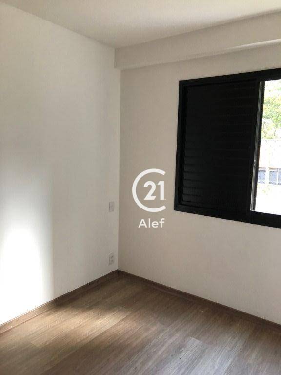 Apartamento para alugar com 3 quartos, 110m² - Foto 7