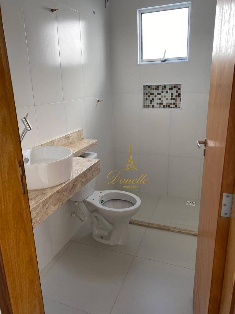 Casa à venda com 2 quartos, 60m² - Foto 13