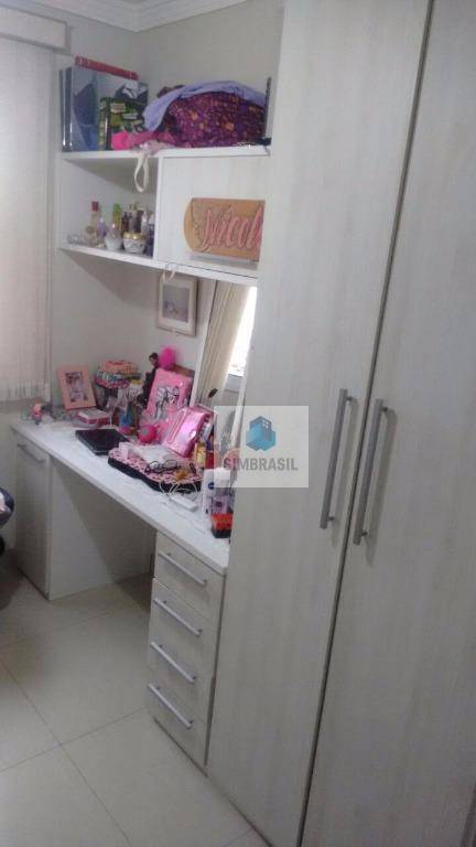 Apartamento à venda com 2 quartos, 64m² - Foto 14