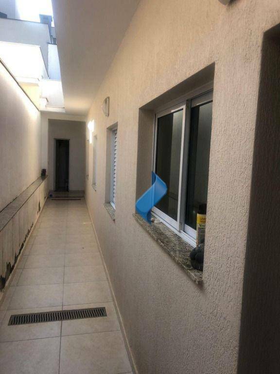 Casa de Condomínio à venda com 4 quartos, 200m² - Foto 5