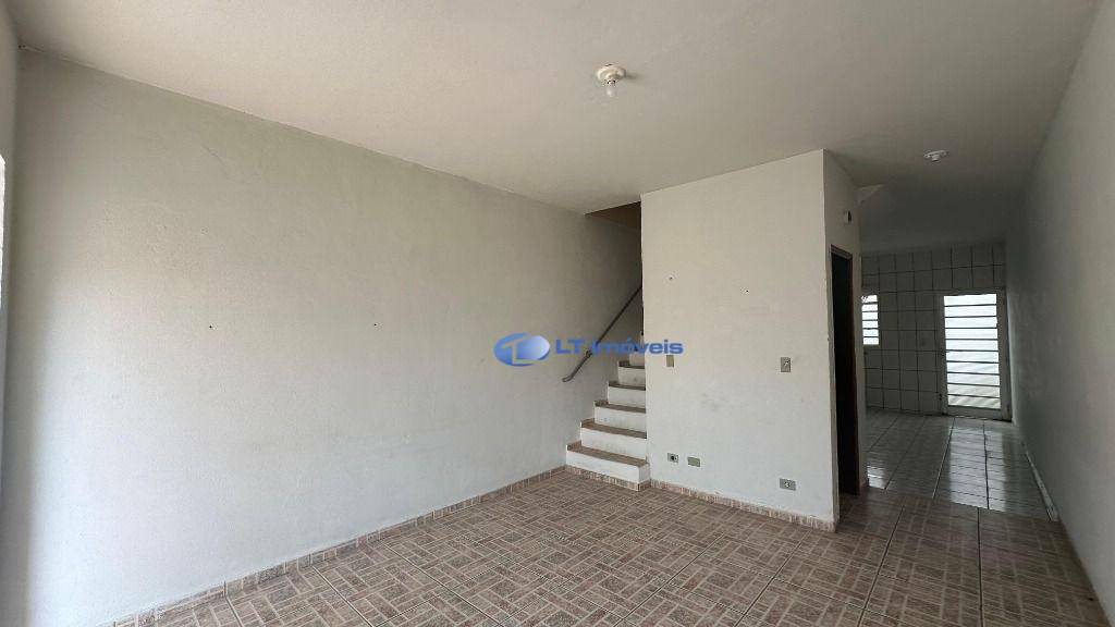 Sobrado para alugar com 2 quartos, 95m² - Foto 8
