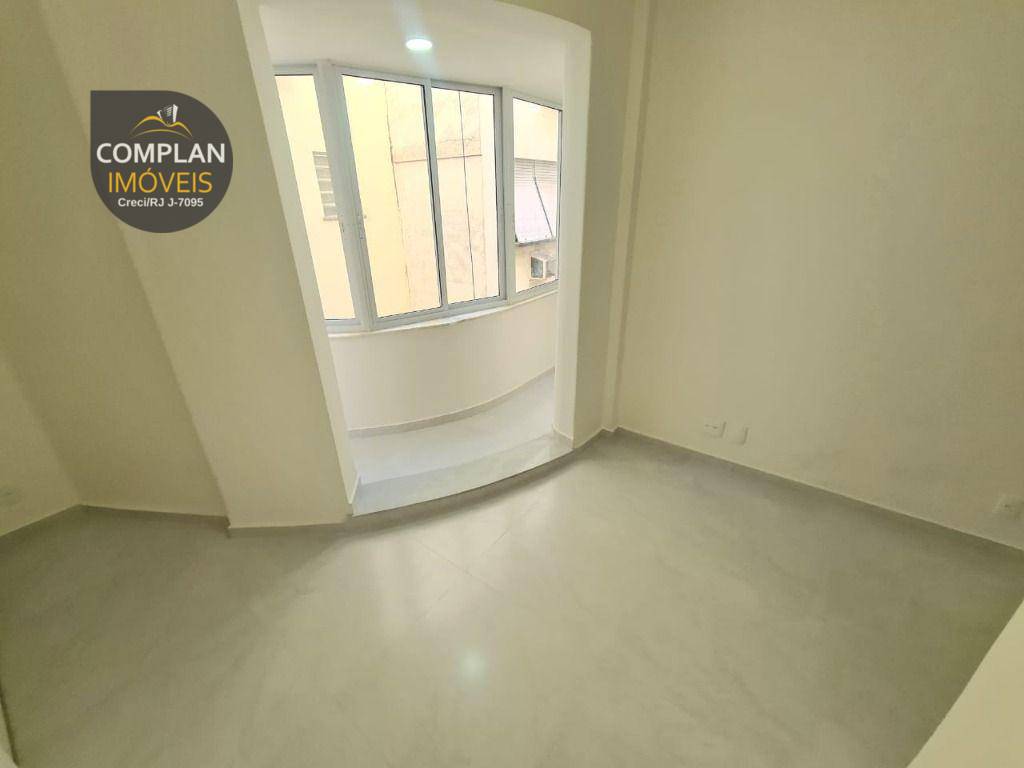 Apartamento à venda com 1 quarto, 40m² - Foto 8