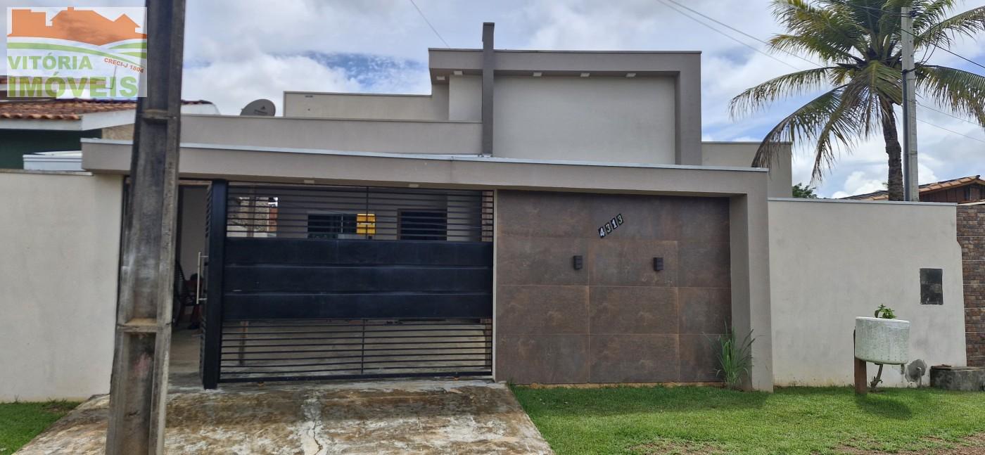 Casa à venda com 3 quartos, 70m² - Foto 1