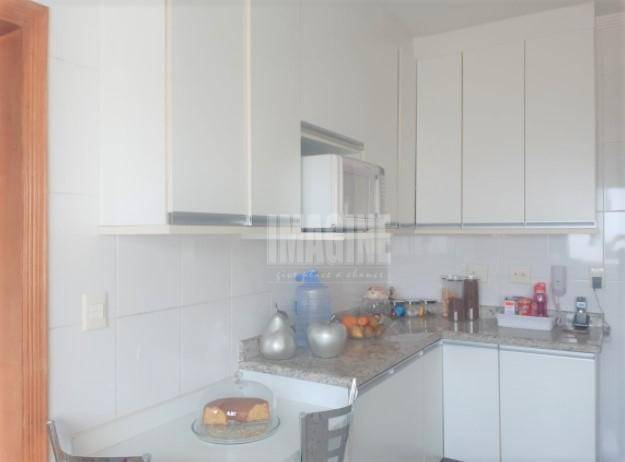 Apartamento à venda com 3 quartos, 156m² - Foto 10