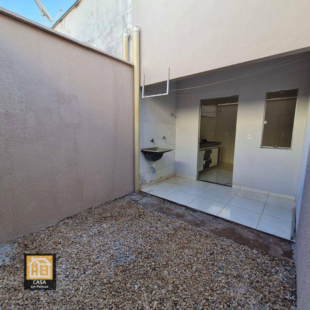 Casa à venda com 2 quartos, 60m² - Foto 12