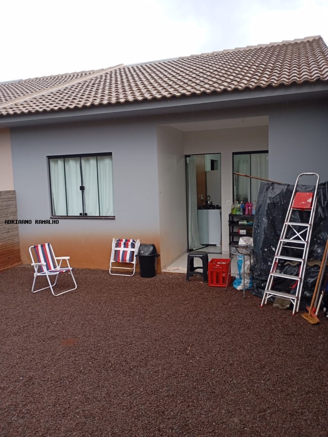 Casa à venda com 2 quartos, 70m² - Foto 8