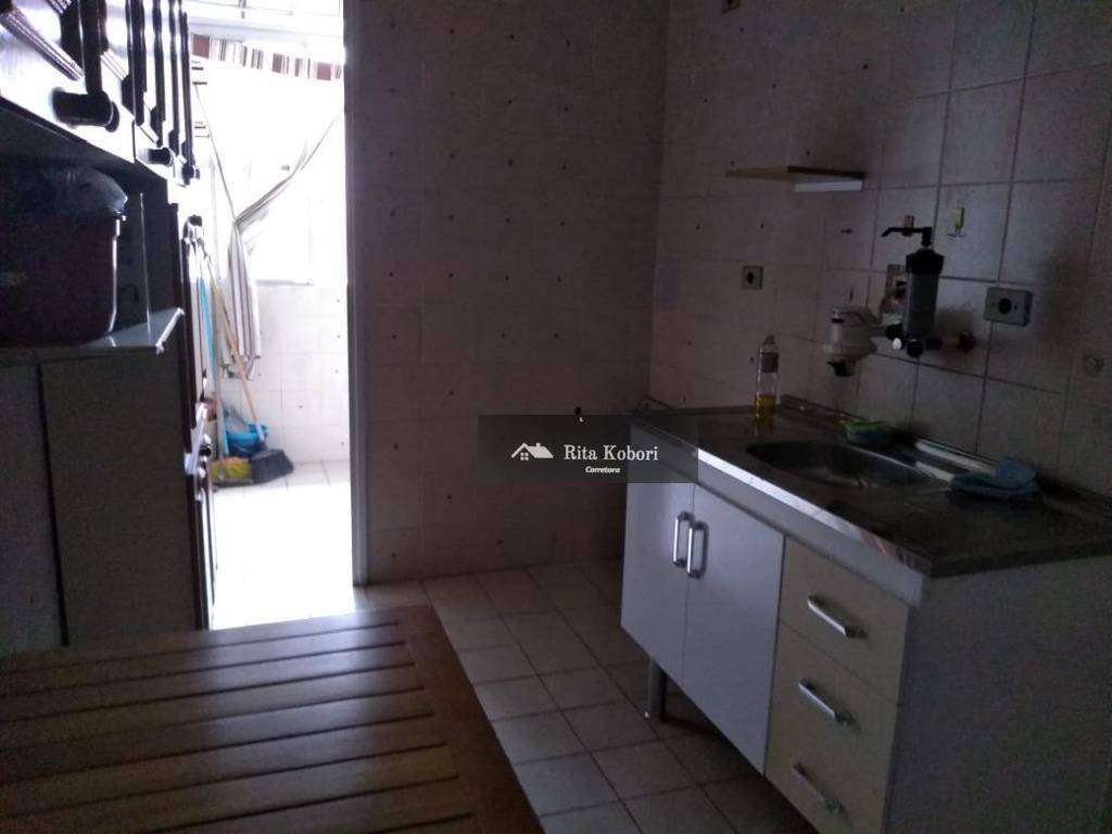 Apartamento à venda com 2 quartos, 73m² - Foto 2