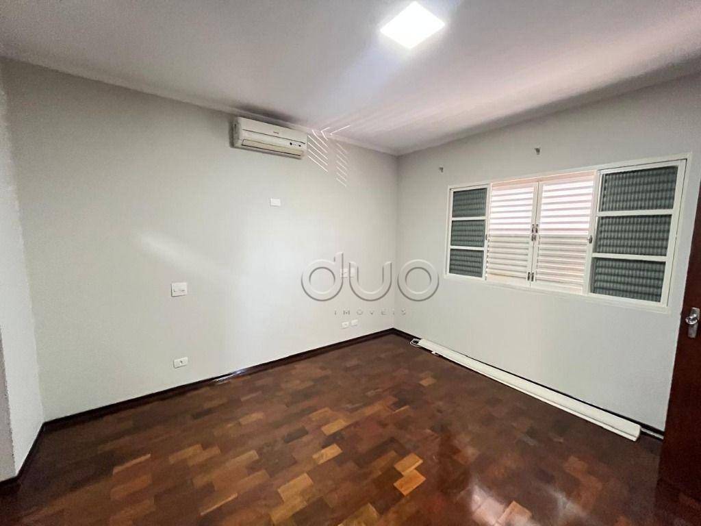 Casa à venda com 4 quartos, 200m² - Foto 46
