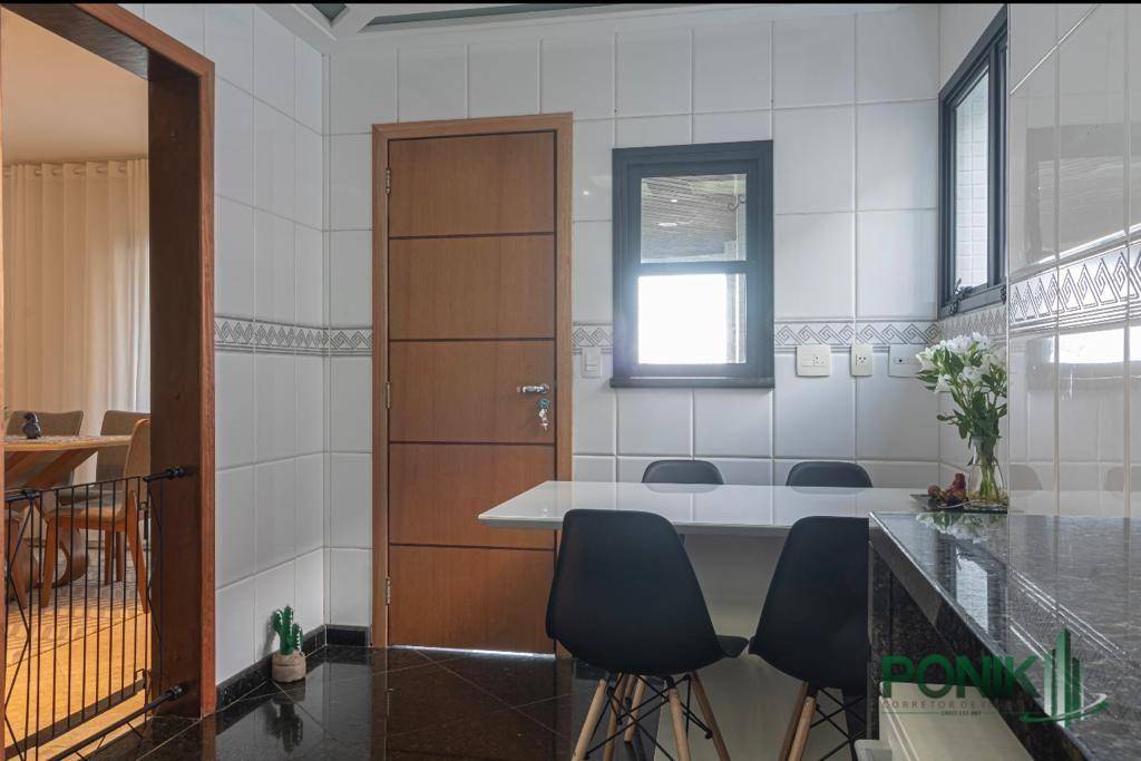 Apartamento à venda com 4 quartos, 250m² - Foto 26